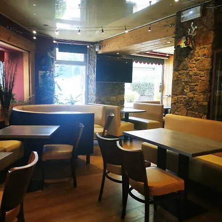 Logis Restaurant Planes 3*