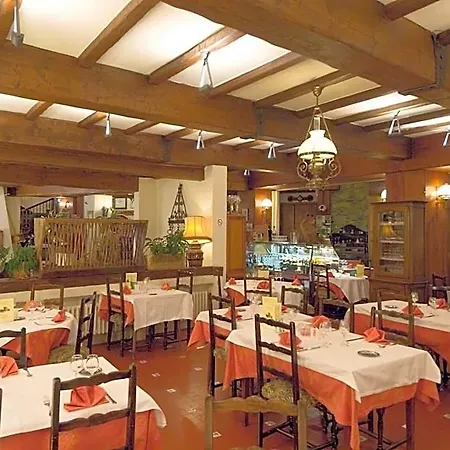 Logis Restaurant Planes