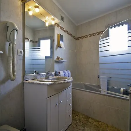 Hotel Logis Restaurant Planes