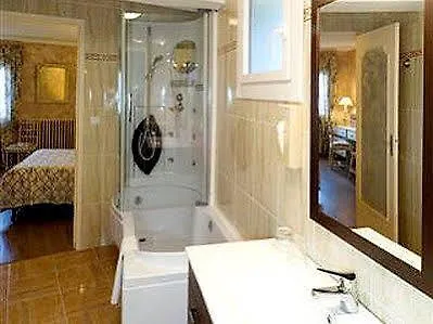 Logis Restaurant Planes 3*