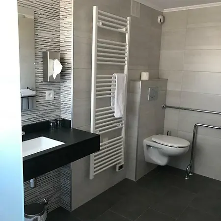 Logis Restaurant Planes Hotel 3*